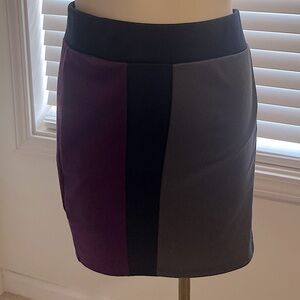 Like new condition 3 tone mini skirt by Charlotte Russe size XL